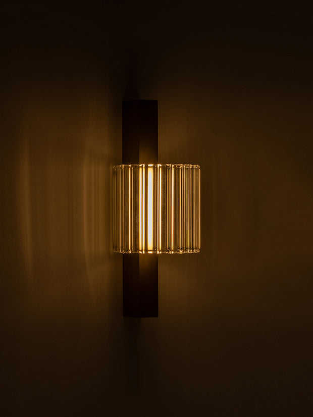Column 250 Wall Lamp