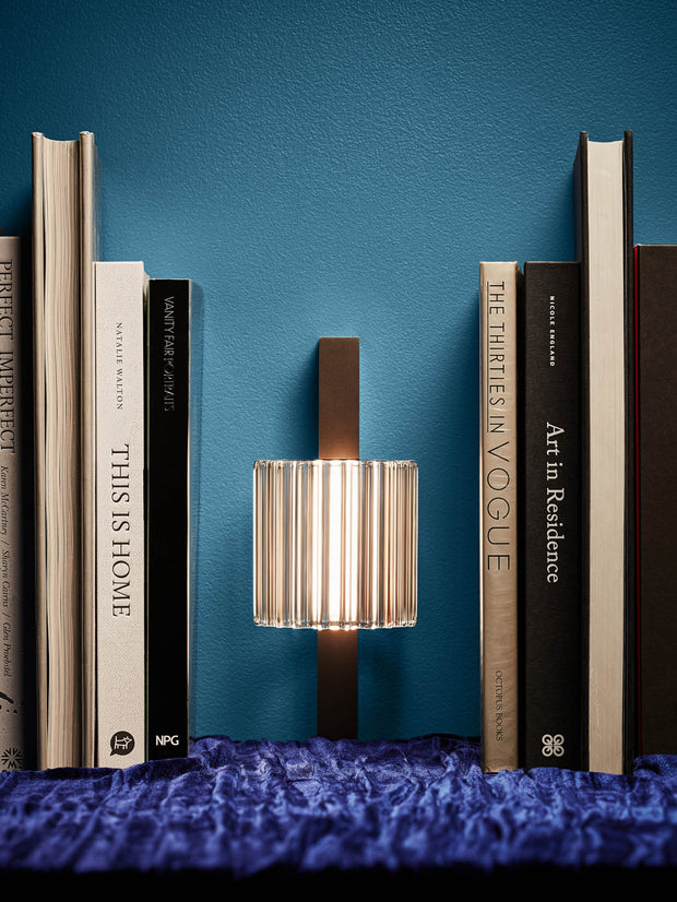 Column 250 Wall Lamp